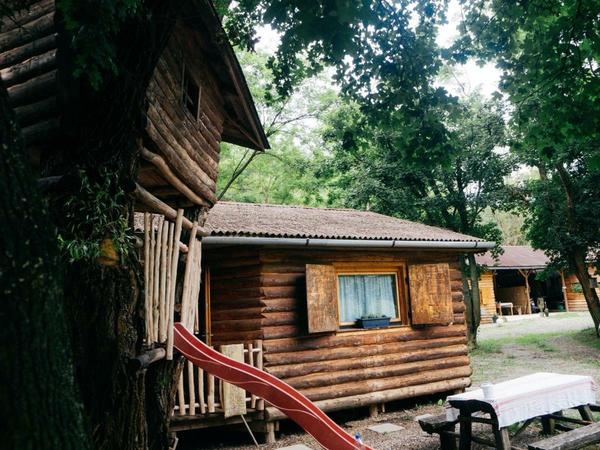 Vackorkert Apartment Sirok Exterior foto